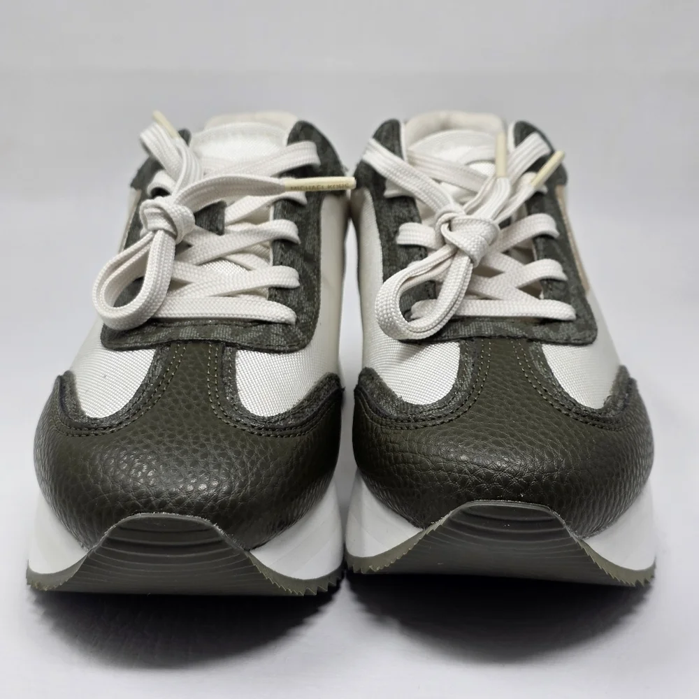Michael Kors Women's Trainer Lace Up Sneakers Green White Size 5.5M New